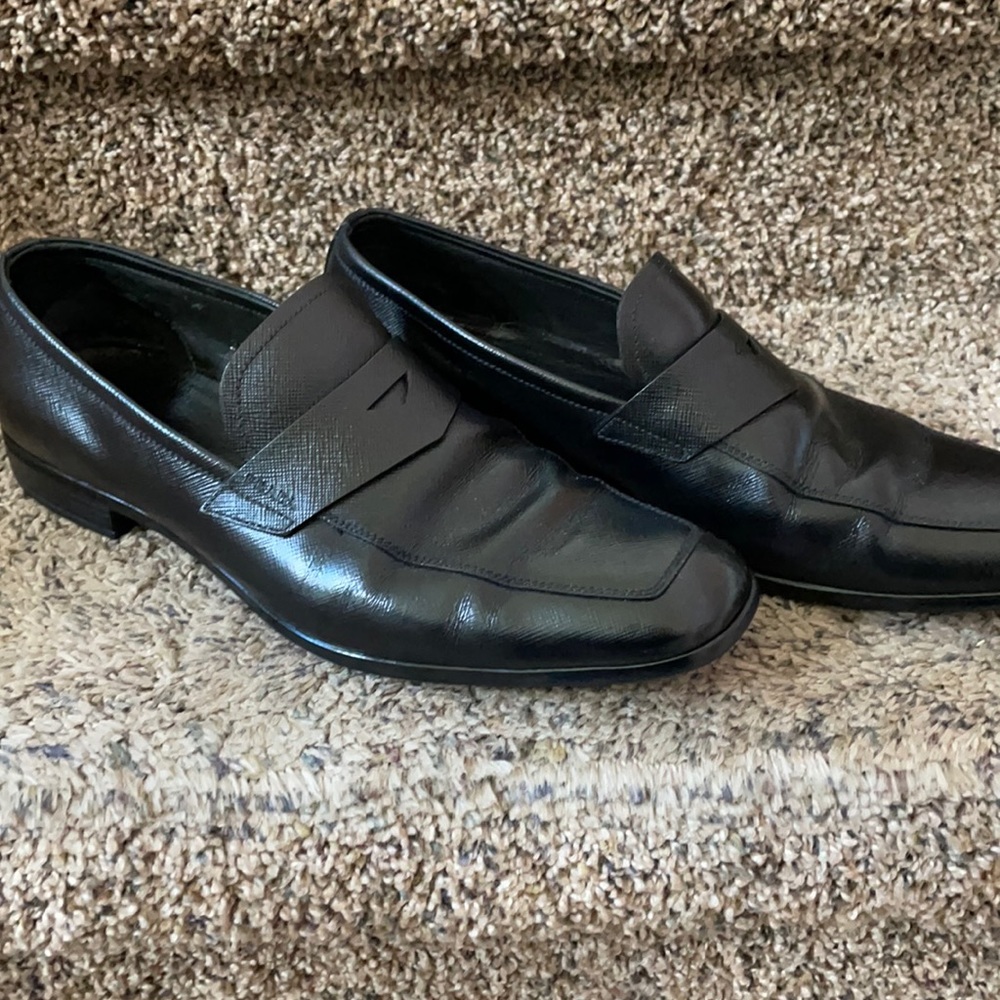 Prada Saffiano textured leather loafers size 7 1/2 similar to US size 9